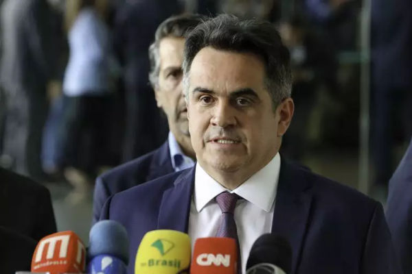 Senador Ciro Nogueira